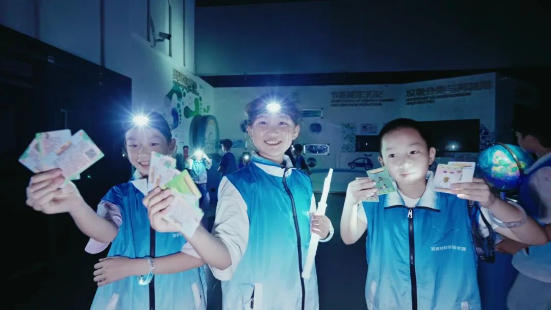 奇妙夜大冒险收官！120名小探险家解锁昆虫世界的秘密啦~